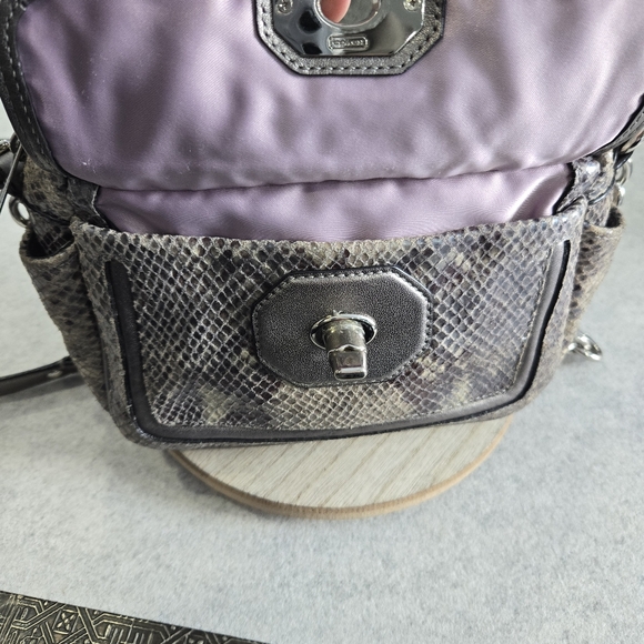 🐢 Coach F24849 Campbell Exotic Snakeskin Crossbody Bag - Picture 6 of 15